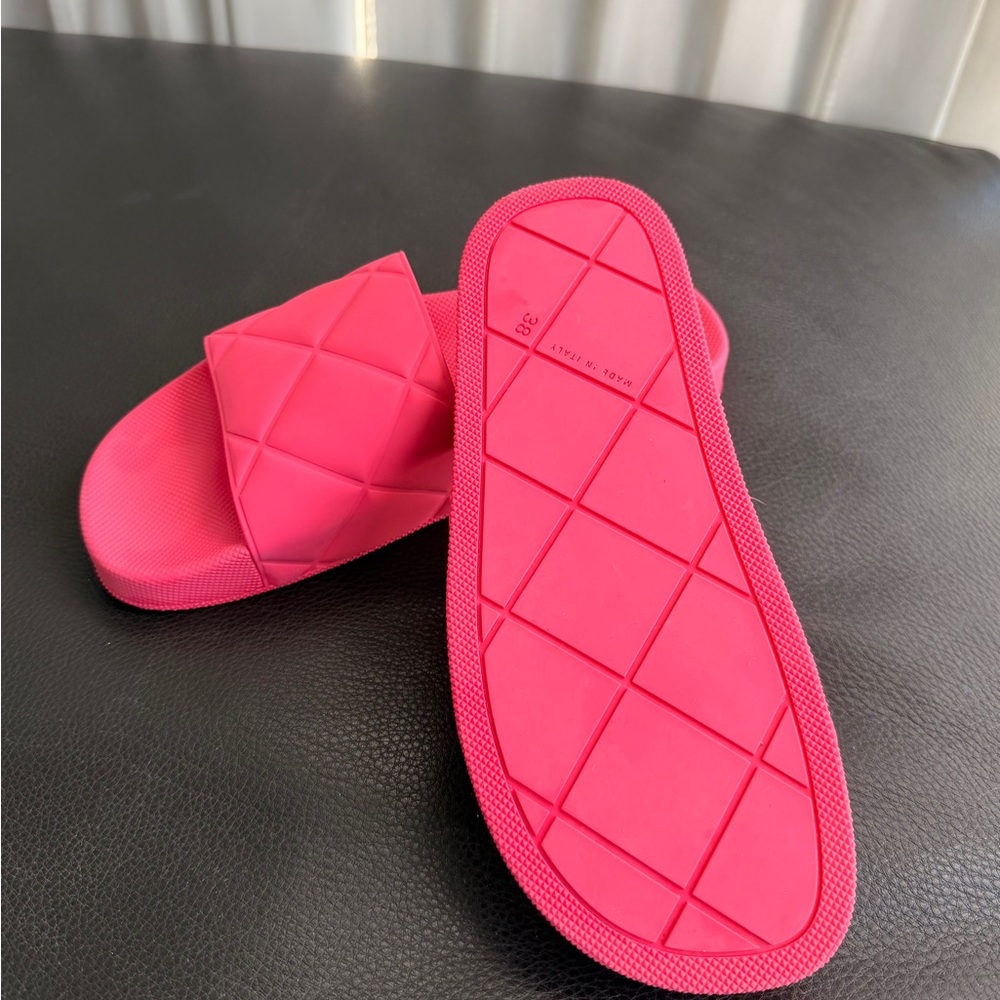 BOTTEGA VENETA Pink Slide Sandals